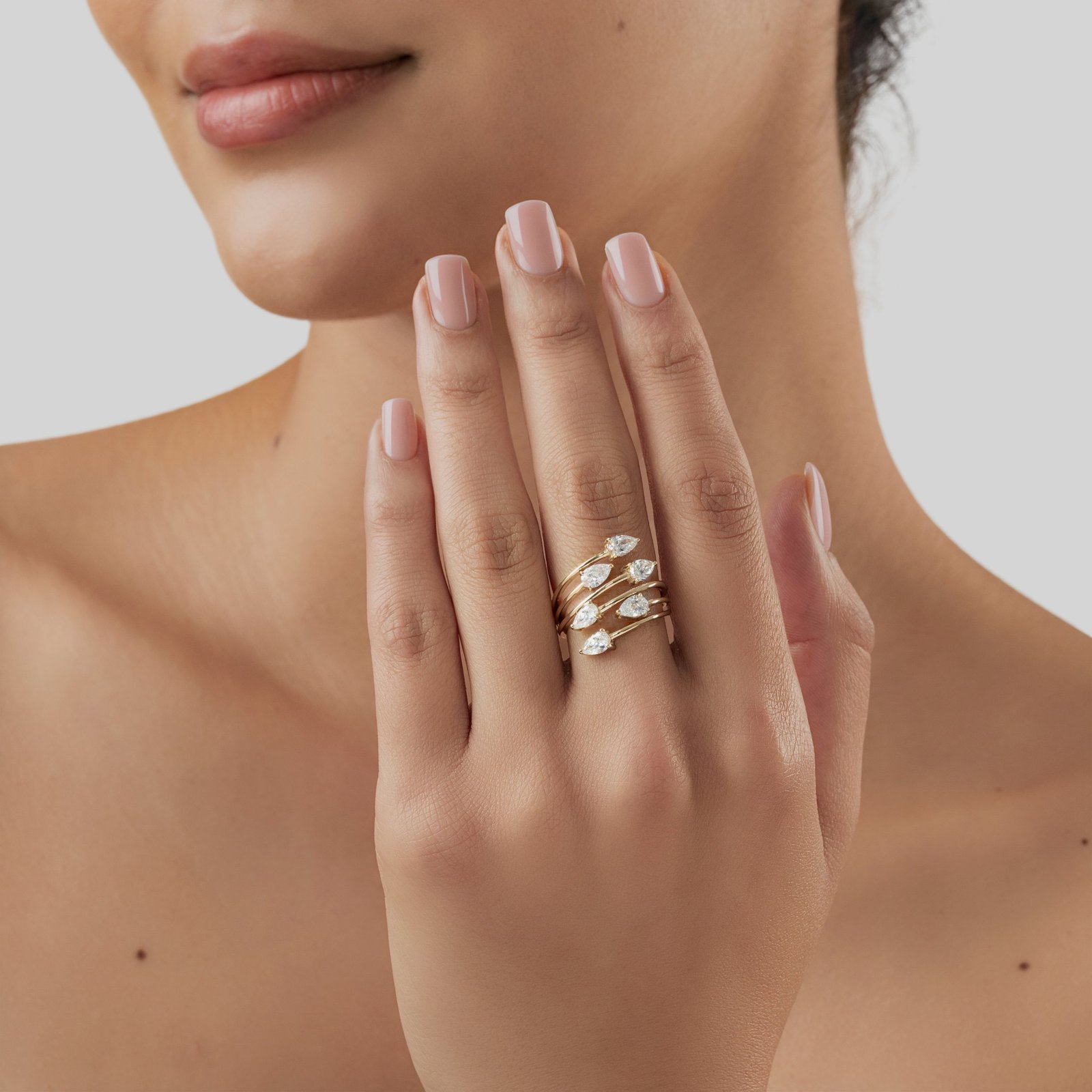 Crossfire Lab Grown Diamond Ring in 18k Gold - Image 6